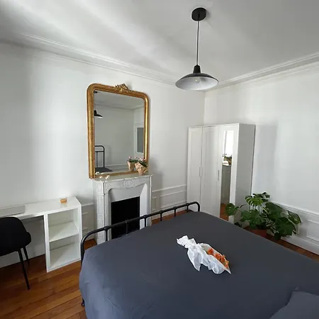 Apartamento Elegant Parisian Apartment, Marais-bastille